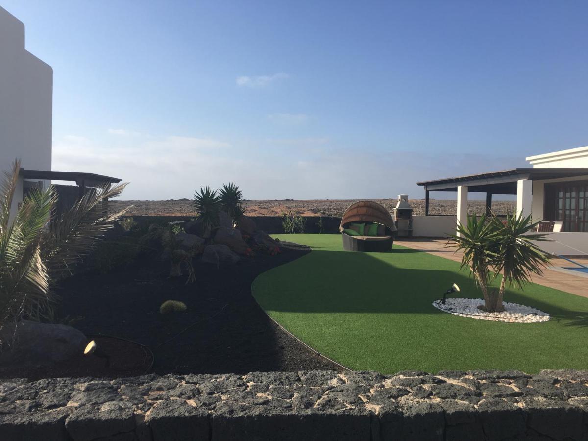 Luxury 3Bed Villa With Heated Private Pool, Full Sky And Free Wifi Playa Blanca  Exterior foto